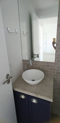 Edifício Porto Horizonte, 51m², 2 quartos, 1 suíte, banheiro social, cozinha/área de serviço, 1 vaga de garagem