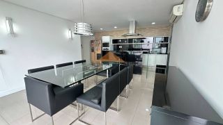Espetacular casa em Setubal,313,93m² de area,4 suites,espaço gourmet com piscina.