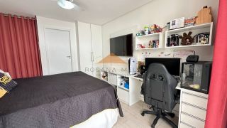 Espetacular casa em Setubal,313,93m² de area,4 suites,espaço gourmet com piscina.