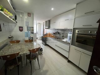 Boa Viagem, vista mar definida,156m,4 quartos,3 vagas,piscina com raia, lazer completo.