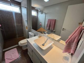 Boa Viagem,108m,3 quartos, reformado e decorado, nascente, lazer,