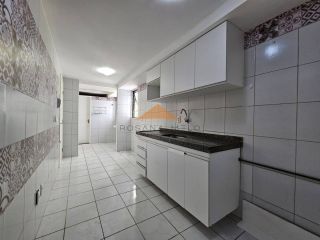 Boa Viagem,110m,3 quartos sendo 2 suites,nascente,lazer,2 vagas de garagens.