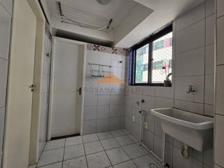 Boa Viagem,110m,3 quartos sendo 2 suites,nascente,lazer,2 vagas de garagens.