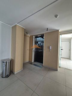 Edf. Costa Andina em Boa Viagem, apartamento seminovo com 65m², 2 quarrtos, 1 suíte, varanda, lazer e bem localizado.