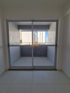 Edf. Costa Andina em Boa Viagem, apartamento seminovo com 65m², 2 quarrtos, 1 suíte, varanda, lazer e bem localizado.