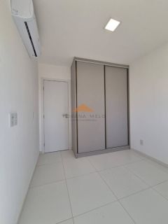 Edf. Costa Andina em Boa Viagem, apartamento seminovo com 65m², 2 quarrtos, 1 suíte, varanda, lazer e bem localizado.
