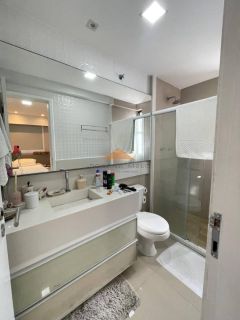 Oportunidade grande em Boa Viagem,andar alto,vista mar,93m,3 quartos,2 vagas,lazer,mobiliado