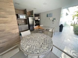 Oportunidade grande em Boa Viagem,andar alto,vista mar,93m,3 quartos,2 vagas,lazer,mobiliado