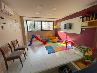 Oportunidade grande em Boa Viagem,andar alto,vista mar,93m,3 quartos,2 vagas,lazer,mobiliado