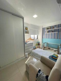 Oportunidade grande em Boa Viagem,andar alto,vista mar,93m,3 quartos,2 vagas,lazer,mobiliado