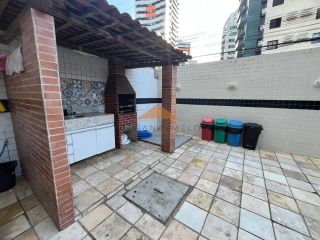 Boa Viagem,82m,3 quartos,closet,vista mar,reformado e com fino acabamento.