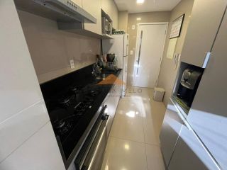 Boa Viagem,82m,3 quartos,closet,vista mar,reformado e com fino acabamento.