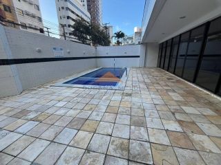 Boa Viagem,82m,3 quartos,closet,vista mar,reformado e com fino acabamento.