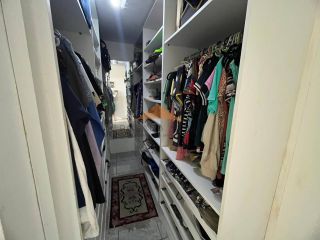 Espaçoso apartamento em Boa Viagem,230m,4 quartos,vista mar,2 vagas,10 passos da praia.
