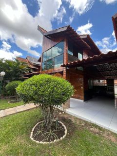 Casa em Gravatá com 3quartos,2 suítes, 2 banheiros sociais, varanda superior e cozinha gourmet.