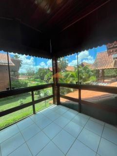 Casa em Gravatá com 3quartos,2 suítes, 2 banheiros sociais, varanda superior e cozinha gourmet.