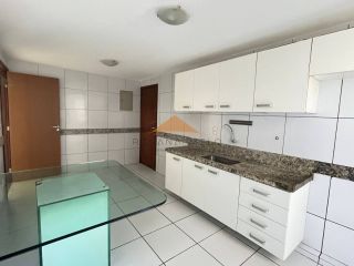 Boa Viagem,1 por andar,155m,4 quartos, andar alto, vista mar,3 vagas.