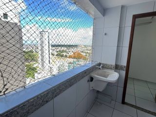 Boa Viagem,1 por andar,155m,4 quartos, andar alto, vista mar,3 vagas.