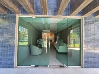 Edf. Domus Augusto Lins e Silva, 29m², piso em porcelanato, lazer completo e a 5 minutos a pé da praia