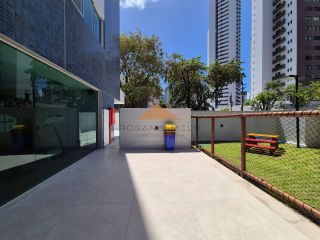 Edf. Domus Augusto Lins e Silva, 29m², piso em porcelanato, lazer completo e a 5 minutos a pé da praia