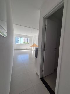 Edf. Domus Augusto Lins e Silva, 29m², piso em porcelanato, lazer completo e a 5 minutos a pé da praia