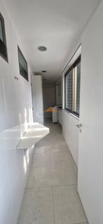 Oportunidade imperdível na avenida Boa Viagem,134m,4 quartos,2 vagas, padrão Moura Dubeux.