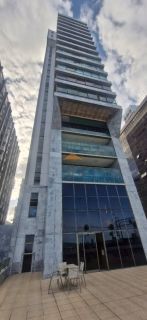 Oportunidade imperdível na avenida Boa Viagem,134m,4 quartos,2 vagas, padrão Moura Dubeux.