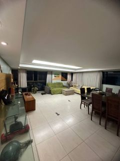 Apartamento com 4 quartos, 181m², sala ampla, lavabo, área de serviço, dependência completa e 2 vagas de garagem em Boa Viagem