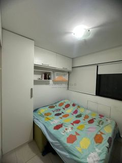 Apartamento com 4 quartos, 181m², sala ampla, lavabo, área de serviço, dependência completa e 2 vagas de garagem em Boa Viagem