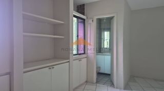 Sala Comercial em Boa Viagem/ Setúbal com 26m²