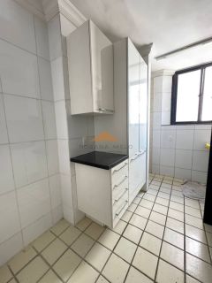 Apartamento com 3 quartos, 1 suíte, vista mar e 2 vagas de garagem em Boa Viagem