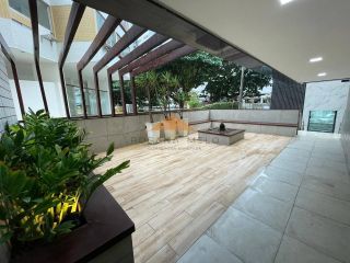 Apartamento com 3 quartos, 1 suíte, vista mar e 2 vagas de garagem em Boa Viagem