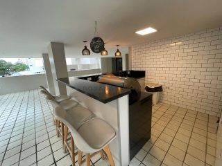 Apartamento com 3 quartos, 1 suíte, vista mar e 2 vagas de garagem em Boa Viagem