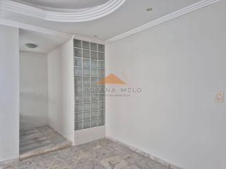 Edf.Iuca: Apartamento com 3 Quartos, sendo 1 Suíte na rua Setúbal com linda vista mar!