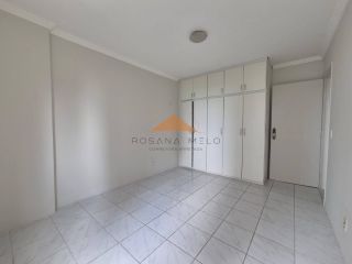 Edf.Iuca: Apartamento com 3 Quartos, sendo 1 Suíte na rua Setúbal com linda vista mar!