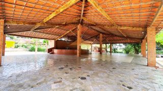 Ampla casa em condomínio fechado com 4 amplas suítes | 577m² | ao lado da BR 408 em Paudalho