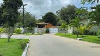 Ampla casa em condomínio fechado com 4 amplas suítes | 577m² | ao lado da BR 408 em Paudalho