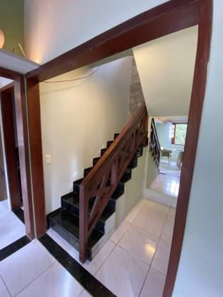 Casa com 4 quartos , 3 suítes, cozinha ampla em  Gravatá, Suíça Brasileira