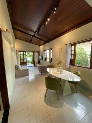 Casa com 4 quartos , 3 suítes, cozinha ampla em  Gravatá, Suíça Brasileira