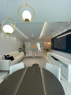 Edf. Desembargador Manoel Tavares, Boa Viagem,130m,nascente,4 quartos,2 suítes, andar alto, vista mar, reformado, lazer.