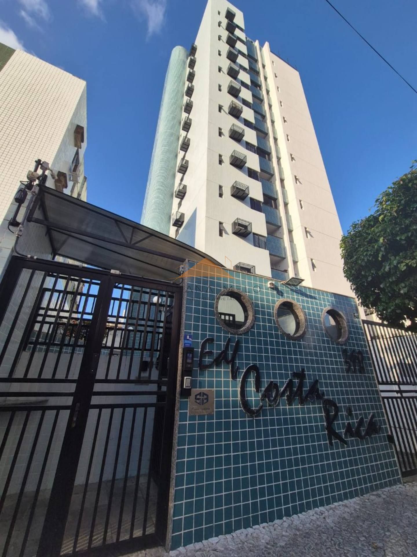 Localização Privilegiada, apartamento de 57,80m² no Edf.Costa Rica com 2 Quartos, sendo 1 suíte em Boa Viagem!