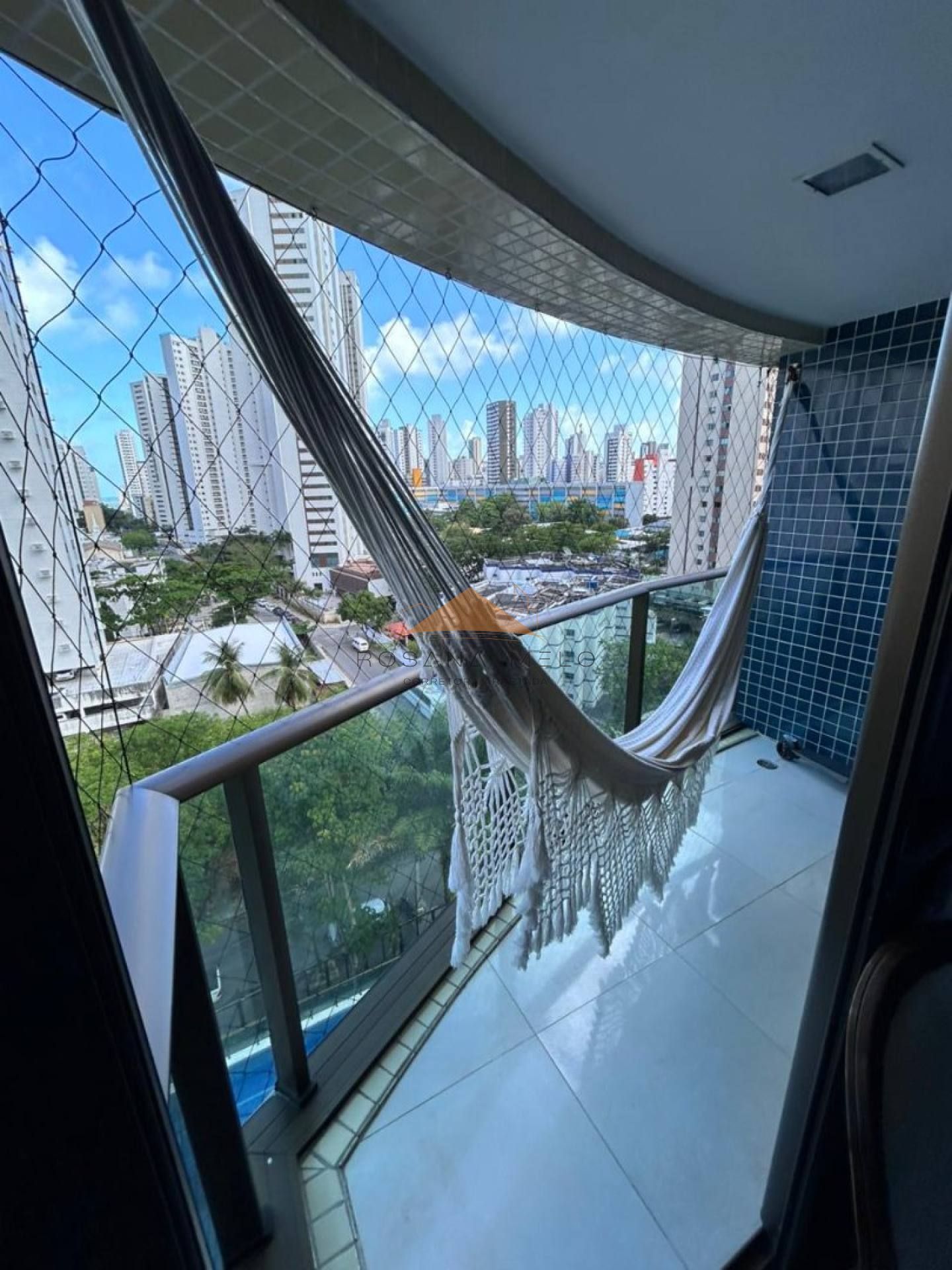 EDIFICIO ALLURES VILLAGE 4 QUARTOS 140m LAZER BOA VIAGEM