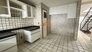 CASA AMPLA EM BOA VIAGEM COM PISCINA PARA RESIDÊNCIA OU COMÉRCIO