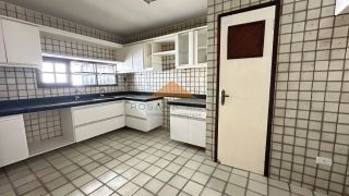 CASA AMPLA EM BOA VIAGEM COM PISCINA PARA RESIDÊNCIA OU COMÉRCIO