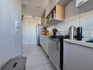 Apartamento Para Vender com 2 quartos 1 suíte no bairro Imbiribeira em Recife