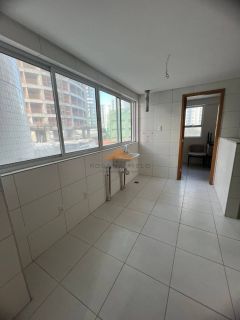 EDIFICIO CAMILO CASTELO BRANCO 4 QUARTOS 3 SUITES 3VAGAS BOA VIAGEM PINA LAZER