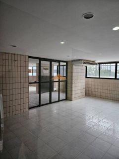 EDF CHATEAU DES ARDENNES ,BOA VIAGEM, 150M,ANDAR ALTO,VISTA MAR,4 QUARTOS 2 SUITES, 2 VAGAS SOLTAS,