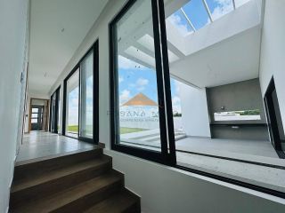 CASA no Alphaville Francisco Brennand. 4 Suites 275m Lazer