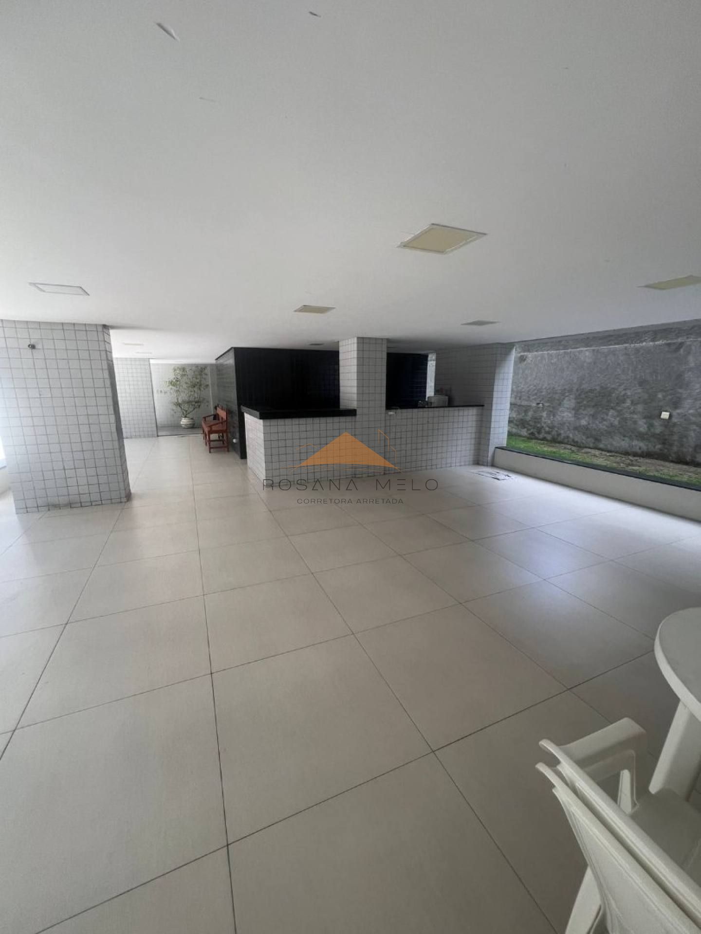 EDIFICIO PAIOL 3 QUARTOS 2 SUITES 2 VAGAS 180m BOA VIAGEM SETUBAL