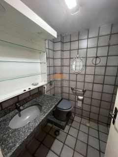 EDIFICIO CENTAURO 3 QUARTOS 1 SUITE 1 VAGA 105 m BOA VIAGEM SETUBAL